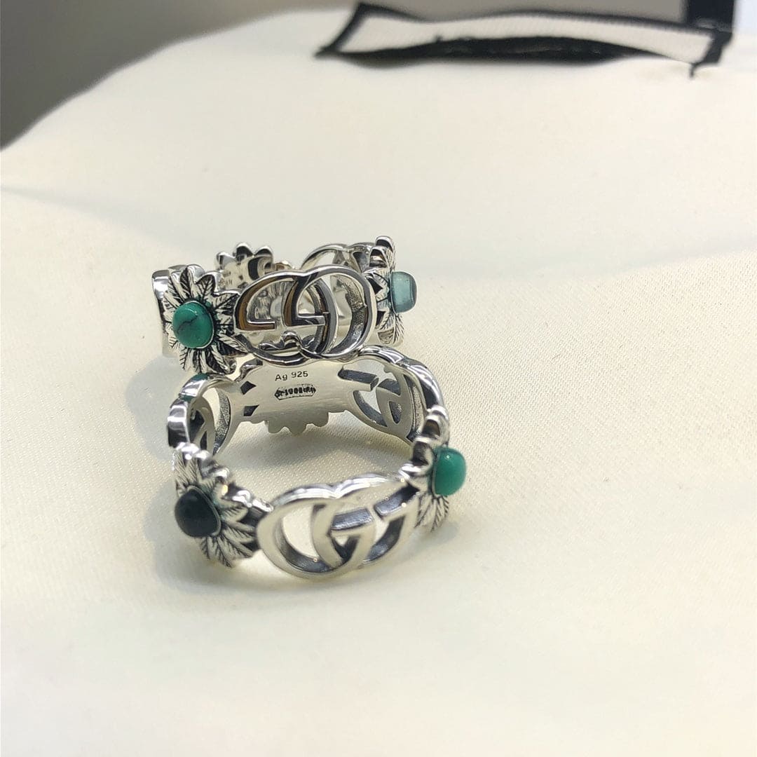 Double Gucci Flowers Ring