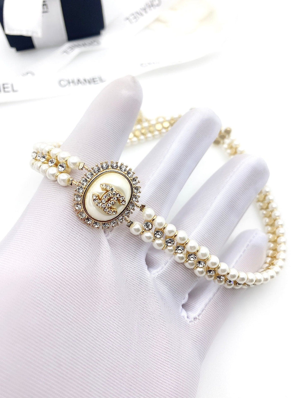 18K  Chanel Pearl Necklace