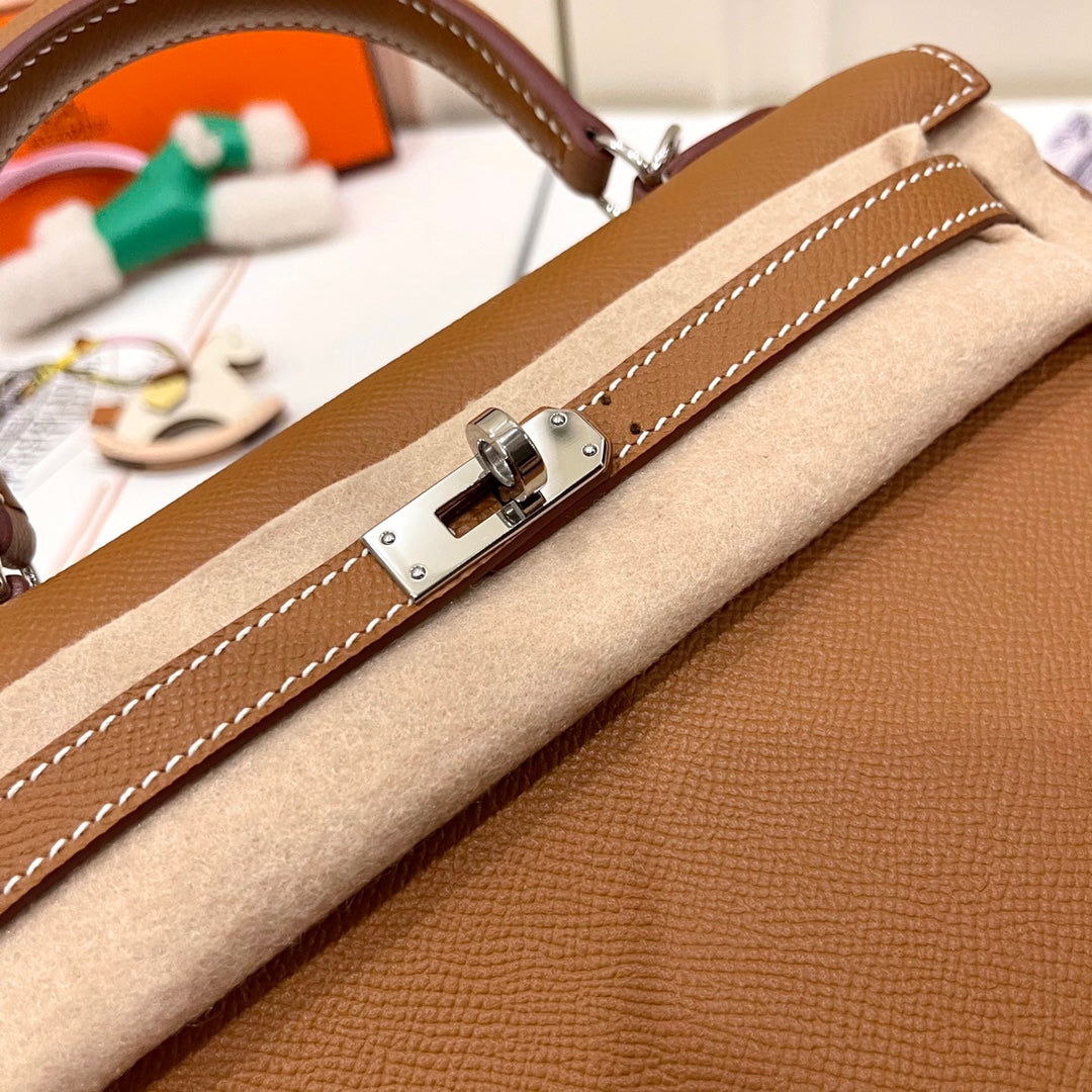 HERMES KELLY 25CM GOLD EPSOM LEATHER SILVER HARDWARE