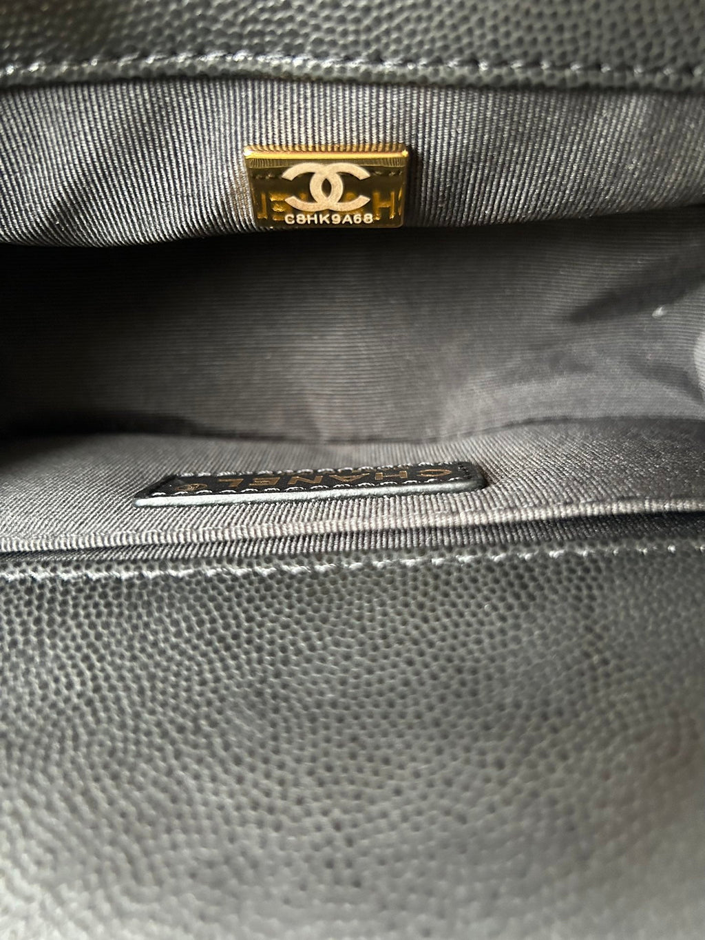 CHANEL BOY BAG SMALL 20 BLACK CHEVRON CAVIAR GOLD HARDWARE