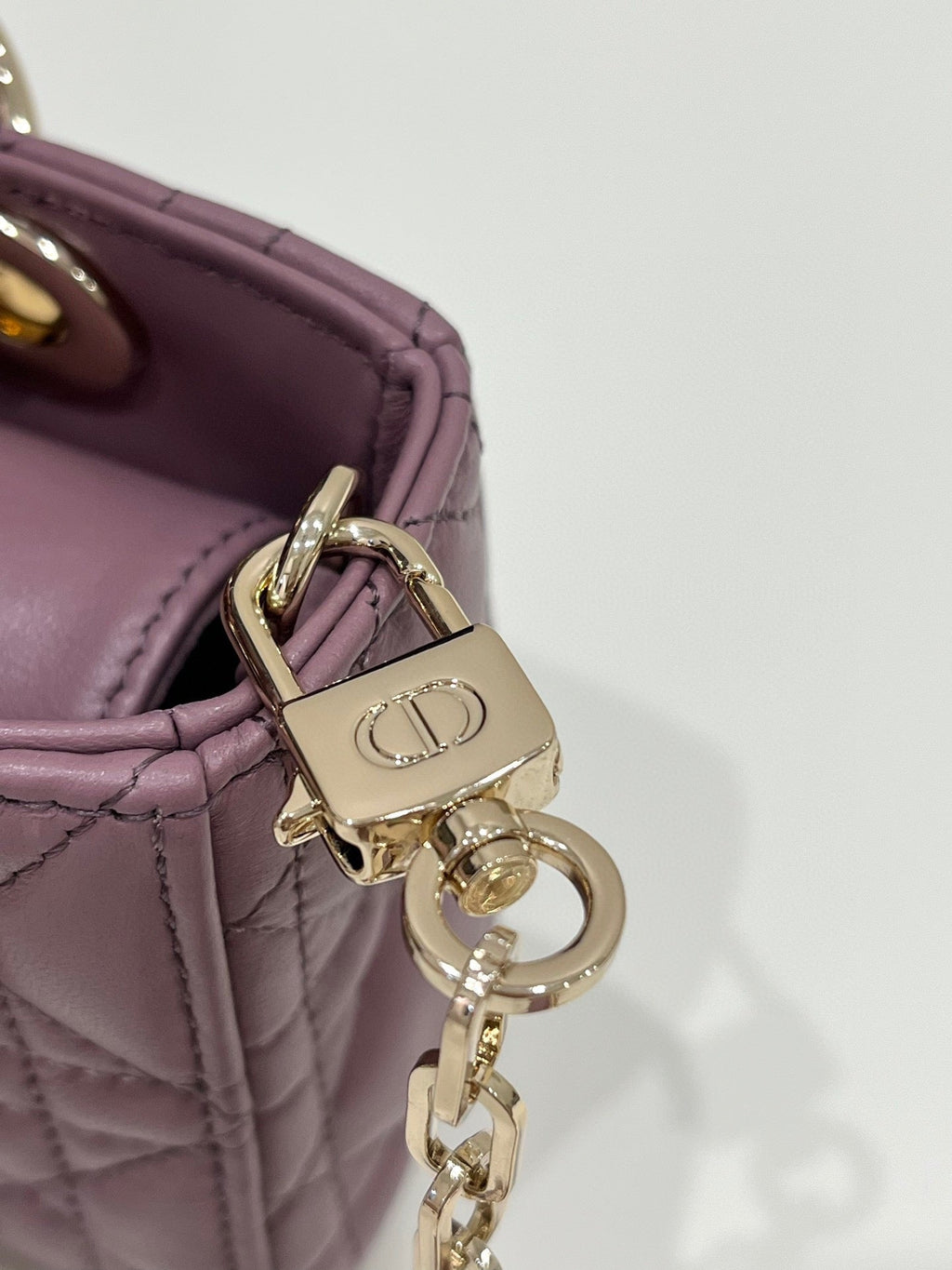 DIOR LADY D-JOY 16 MICRO PURPLE LAMBSKIN