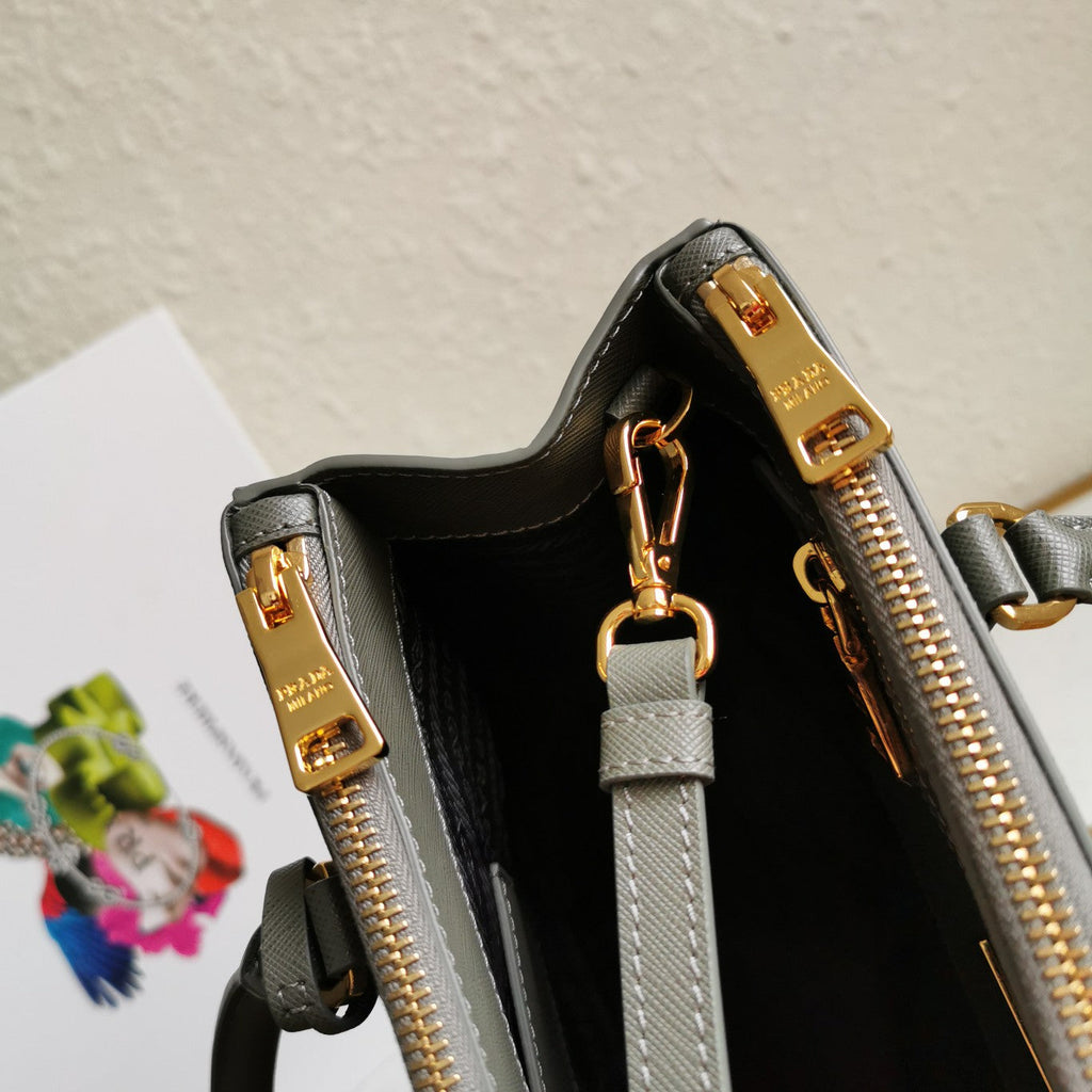 PRADA MEDIUM GALLERIA 28 GREY SAFFIANO LEATHER