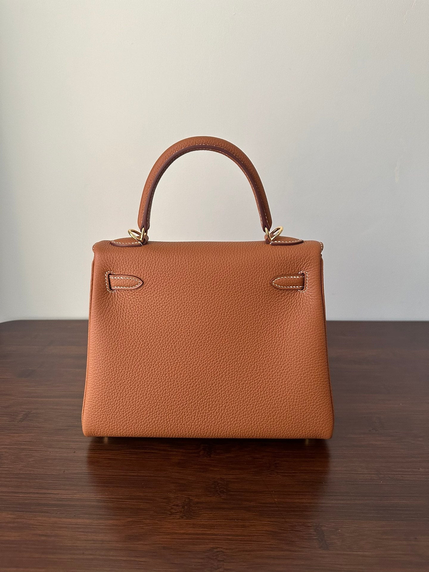 HERMES KELLY 25CM GOLD TOGO GOLD HARDWARE