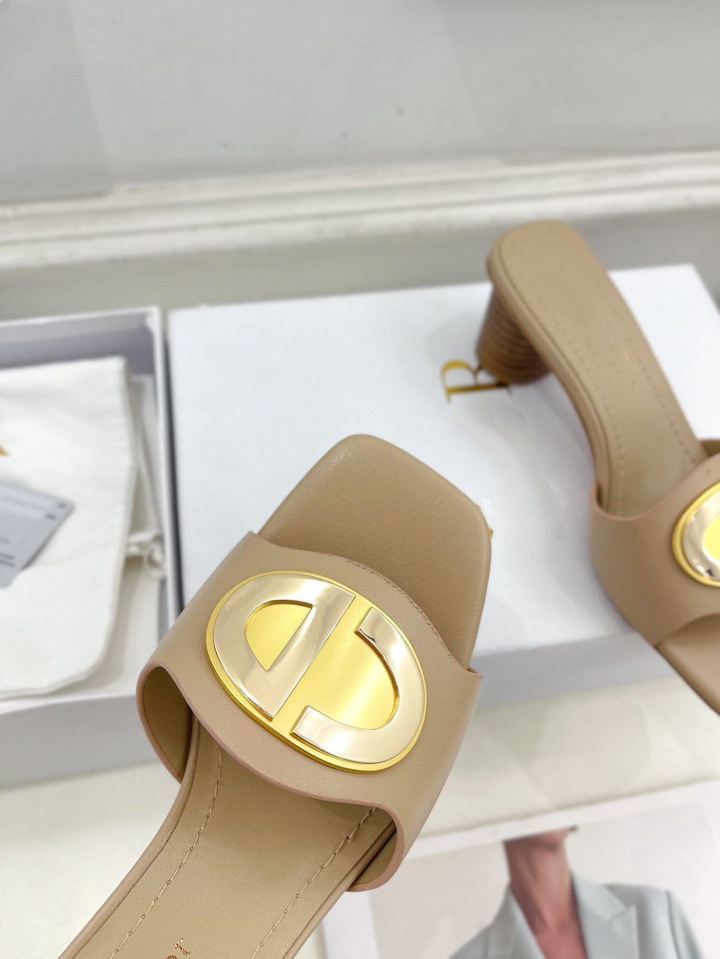 DIOR CD FOREVER HEELED 5CM BEIGE