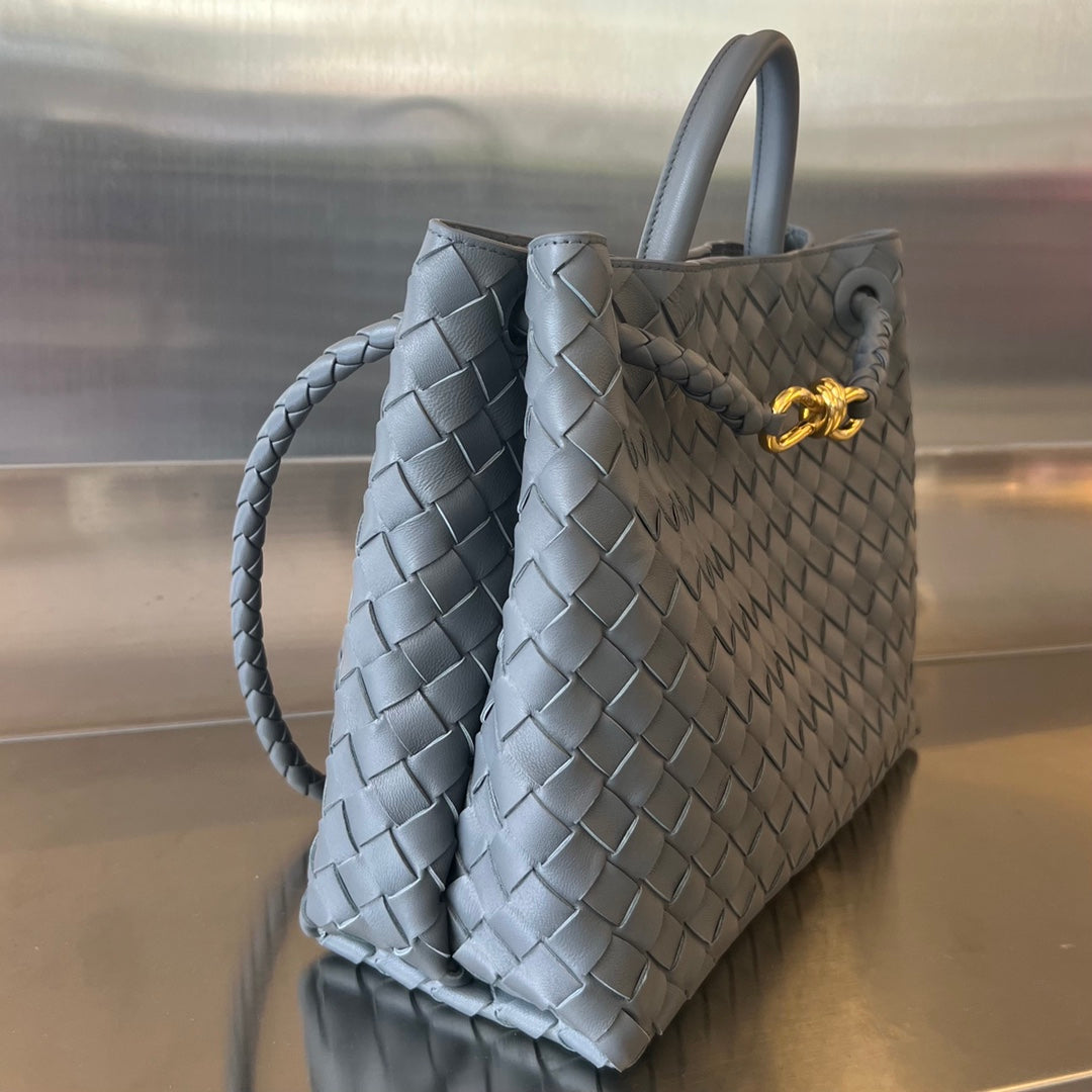 BOTTEGA VENETA MEDIUM ANDIAMO 32CM DARK GREY LAMBSKIN
