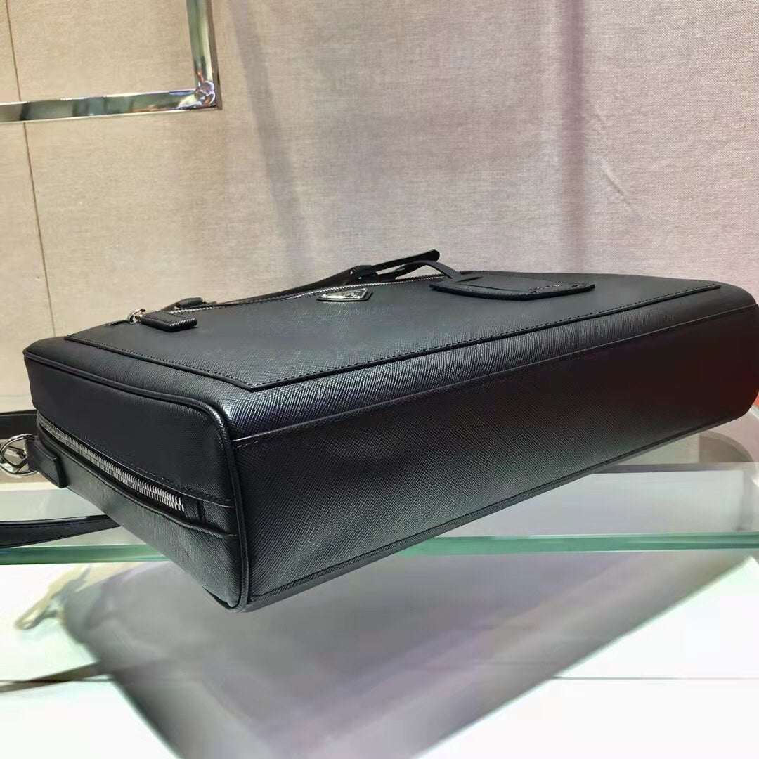 PRADA 38 BRIEFCASE IN BLACK SAFFIANO LEATHER