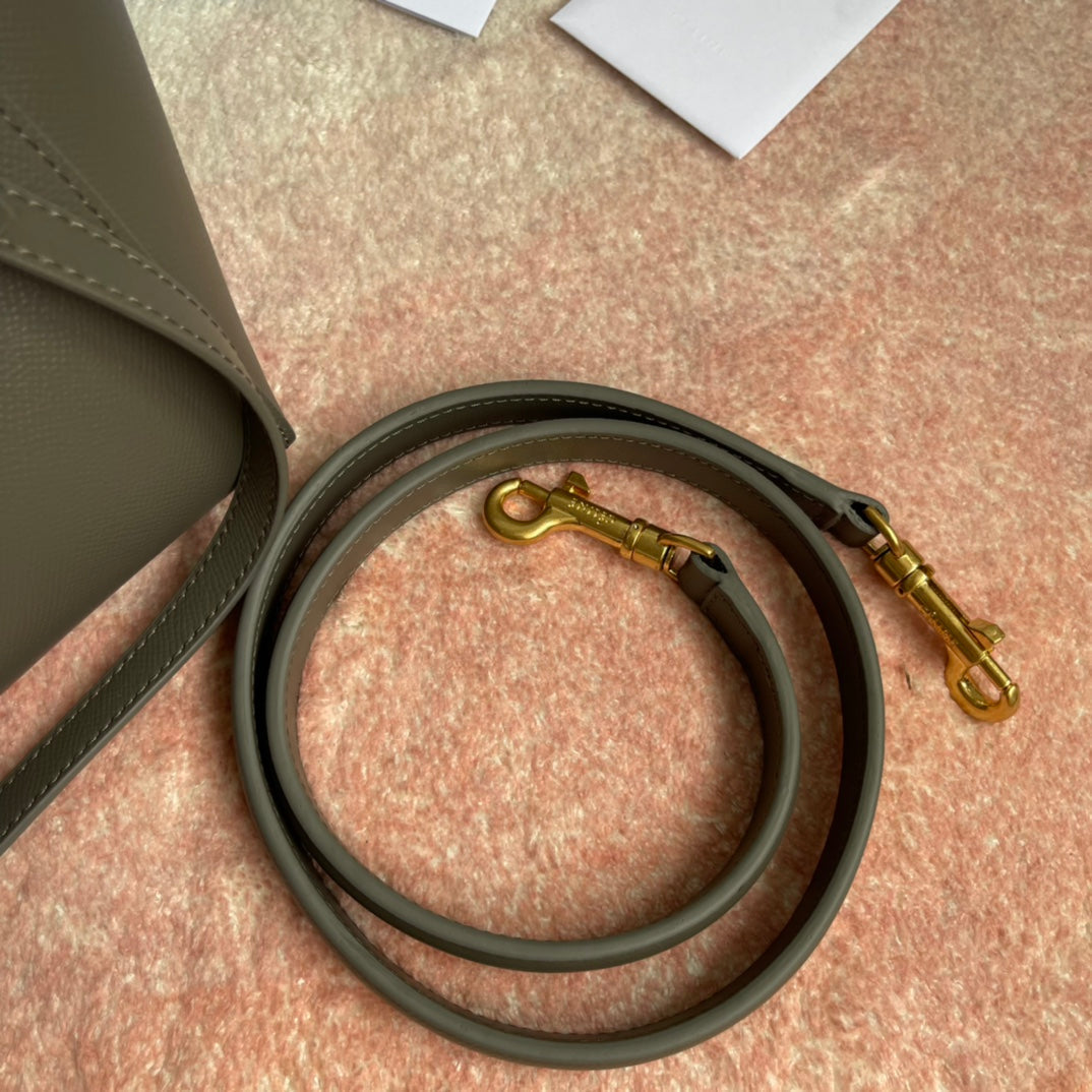 CELINE FISH BAG 24 GREY LEATHER