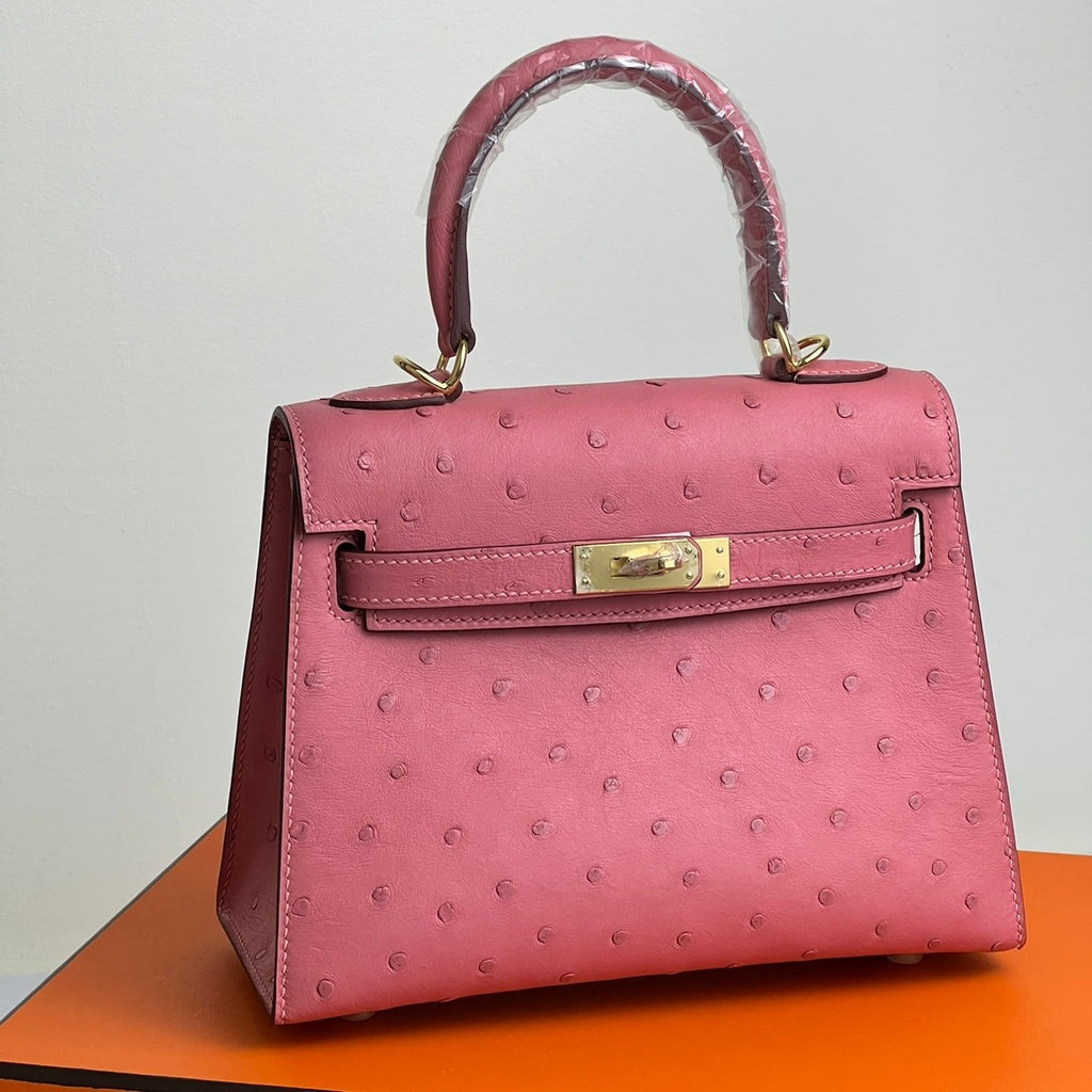 HERMES KELLY BAG 20 IN ROUGE PINK OSTRICH LEATHER WITH GOLD HARDWARE