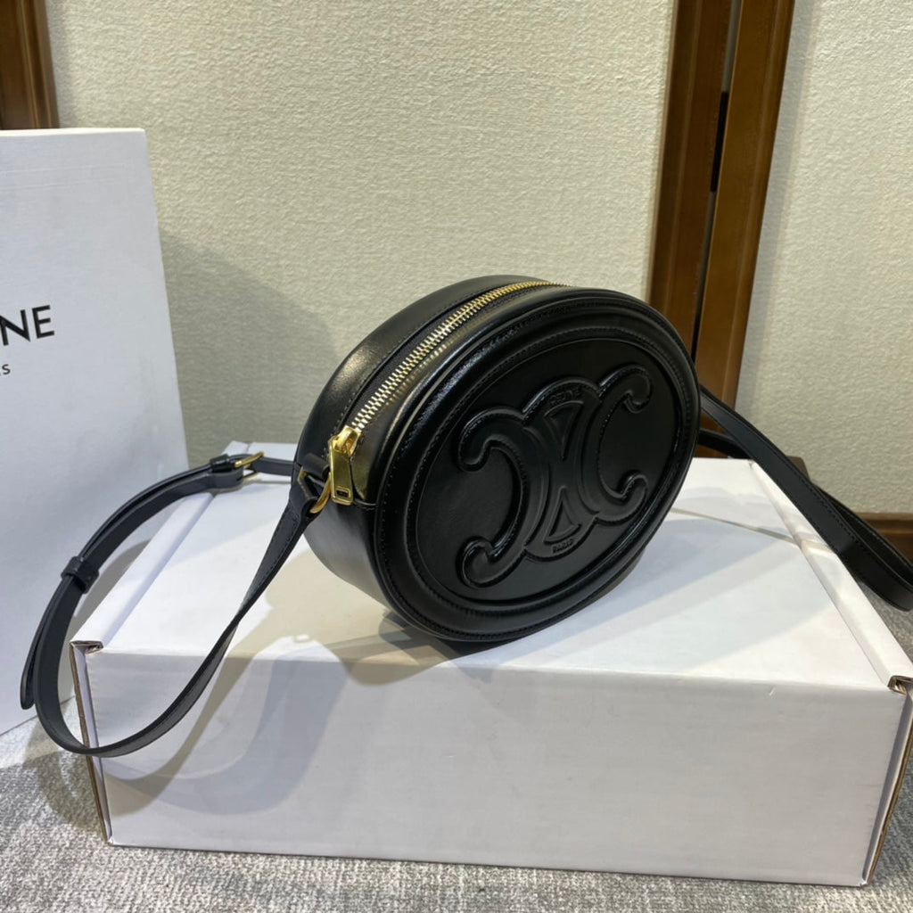CELINE OVAL PURSE BAG 20 IN BLACK CALFSKIN