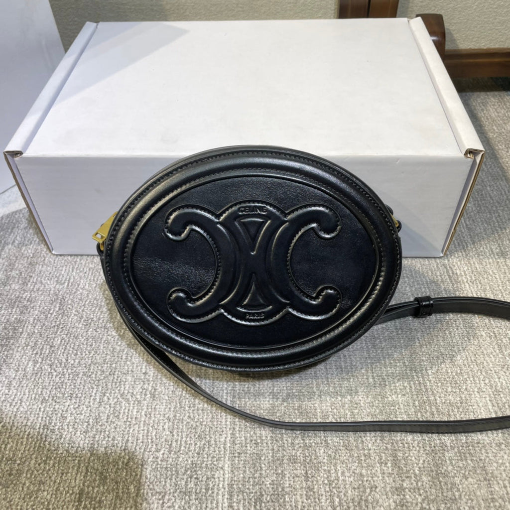 CELINE OVAL PURSE BAG 20 IN BLACK CALFSKIN