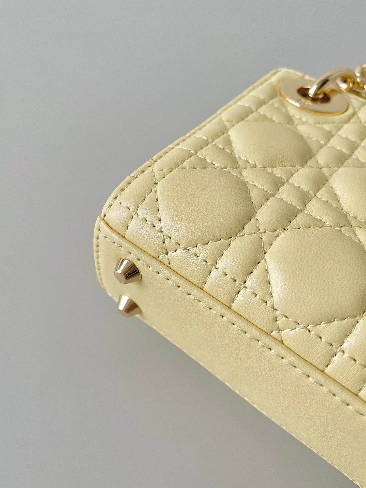 DIOR MICRO LADY 12 BAG IN LIGHT YELLOW LAMBSKIN