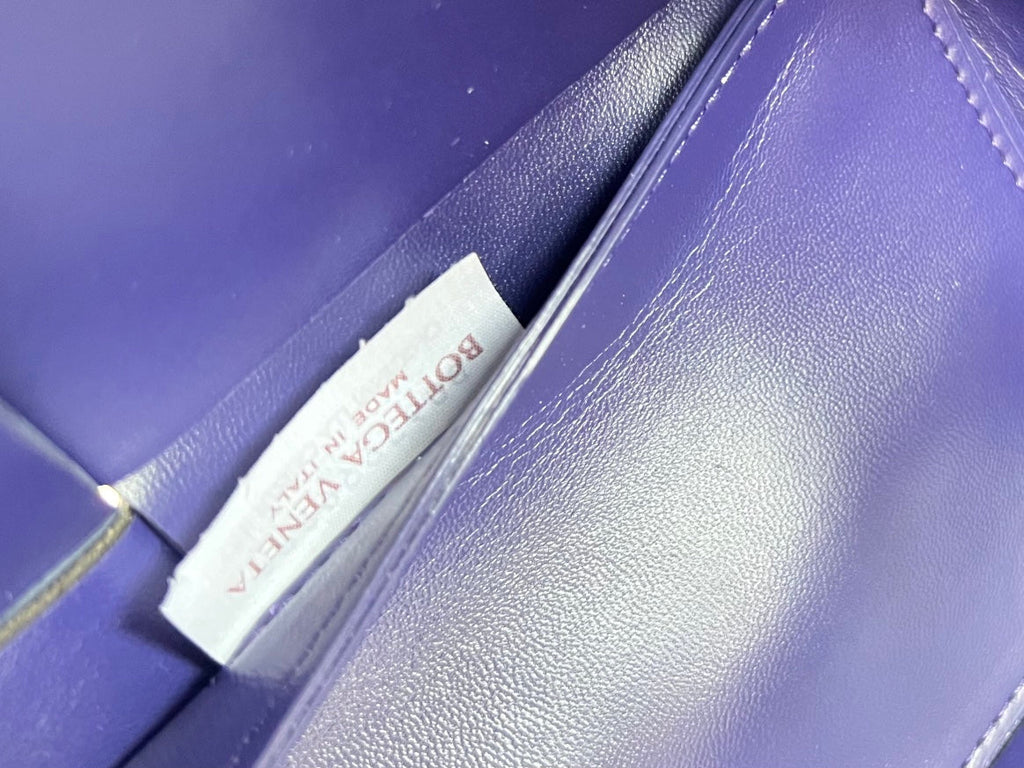 BOTTEGA VENETA SMALL ARCO TOTE 30 IN EAST BAY PURPLE LAMBSKIN