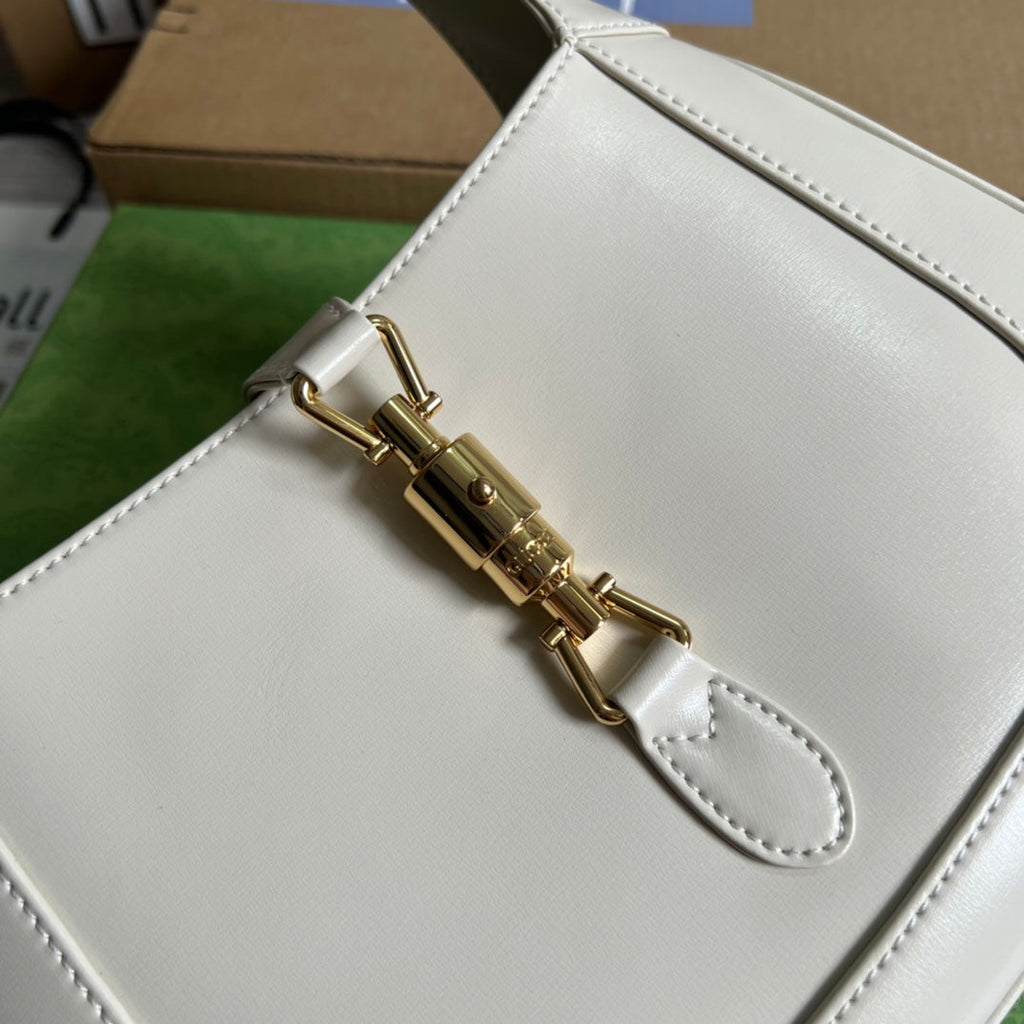GUCCI JACKIE SMALL 28 SHOULDER BAG IN WHITE CALFSKIN
