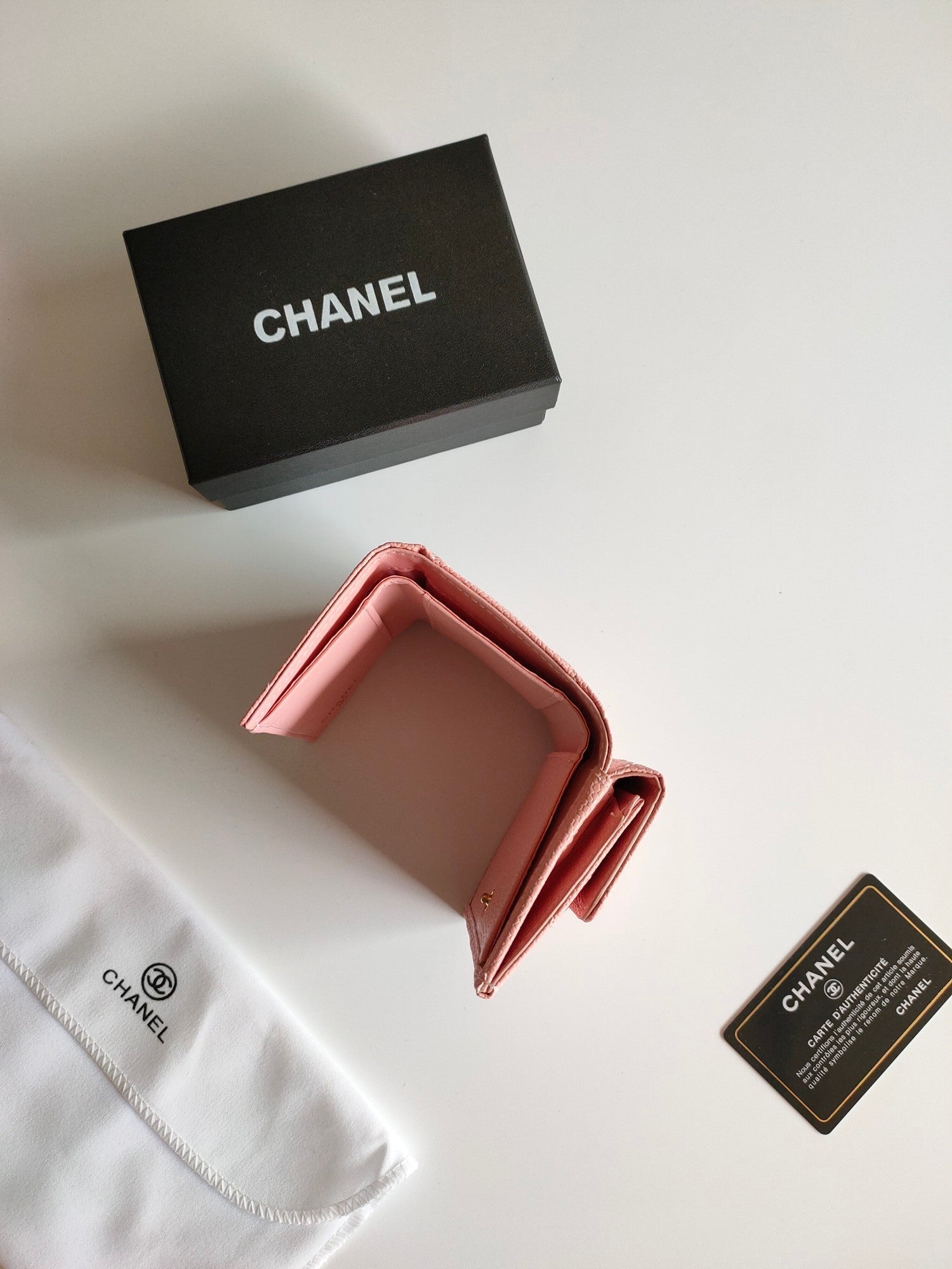 CHANEL TRIFOLD PURSE 12 PEACH GRAINED CALFSKIN GOLD ICON