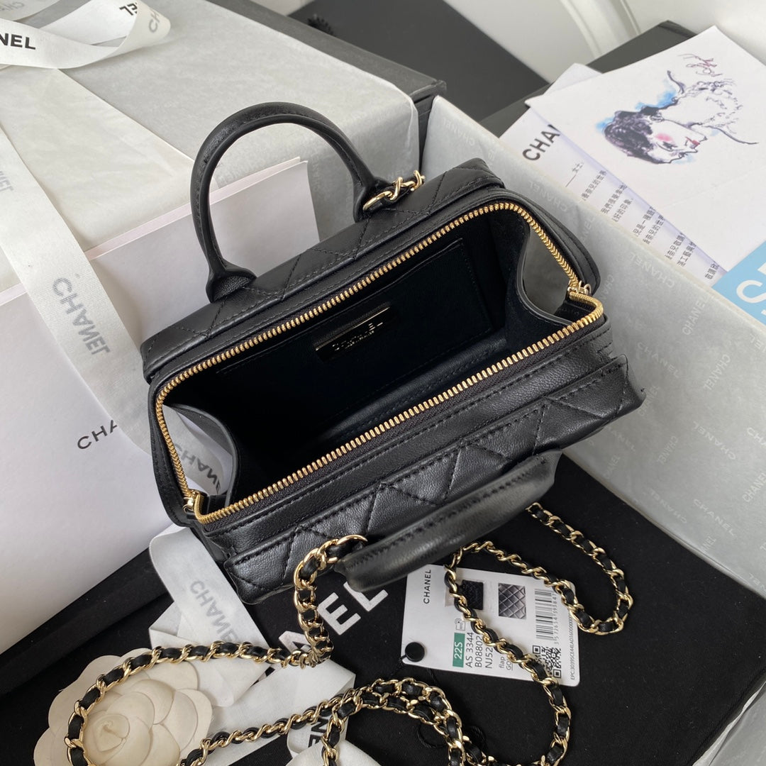 CHANEL MINI 15 BOX BAG IN BLACK CALFSKIN GOLD HARDWARE