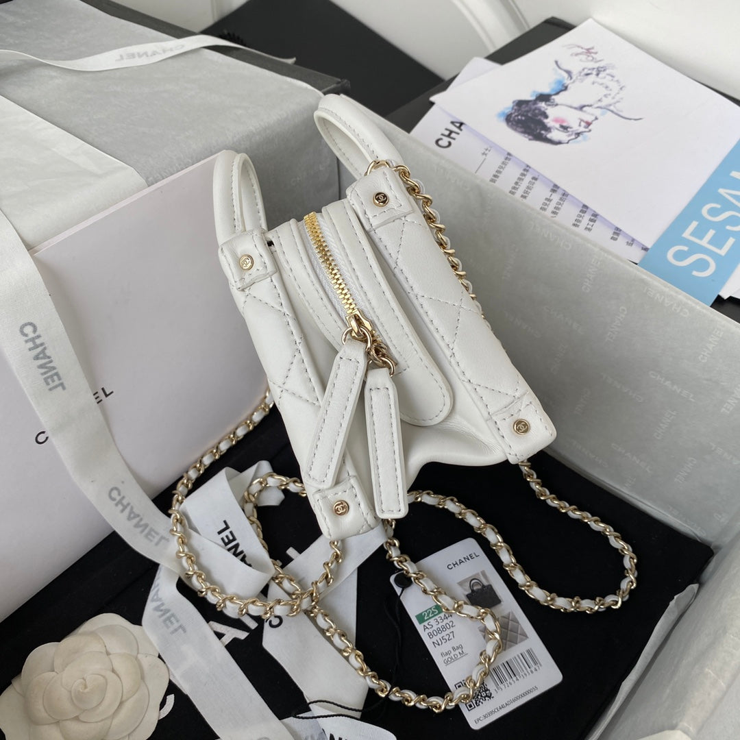 CHANEL MINI 15 BOX BAG IN WHITE CALFSKIN GOLD HARDWARE