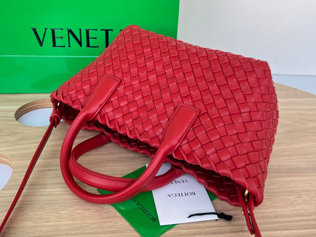 BOTTEGA VENETA MINI CABAT 20 IN RED LAMBSKIN