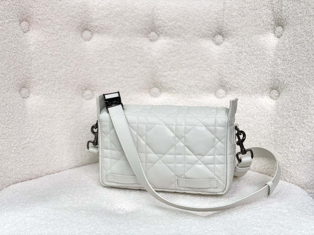DIOR SMALL CAMP BAG 23 IN WHITE CALFSKIN