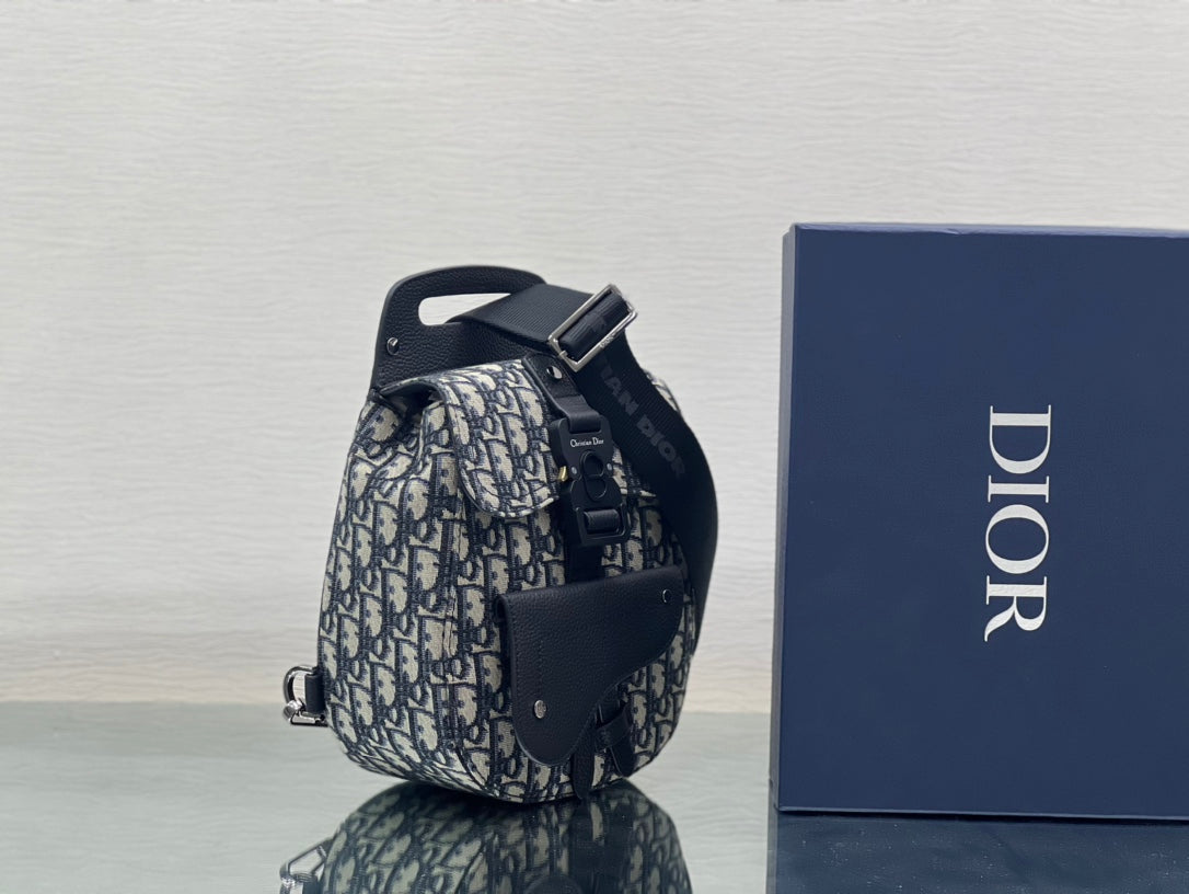 DIOR GALLOP SLING BAG 27 IN BEIGE MIX BLACK OBLIQUE JACQUARD AND CALFSKIN