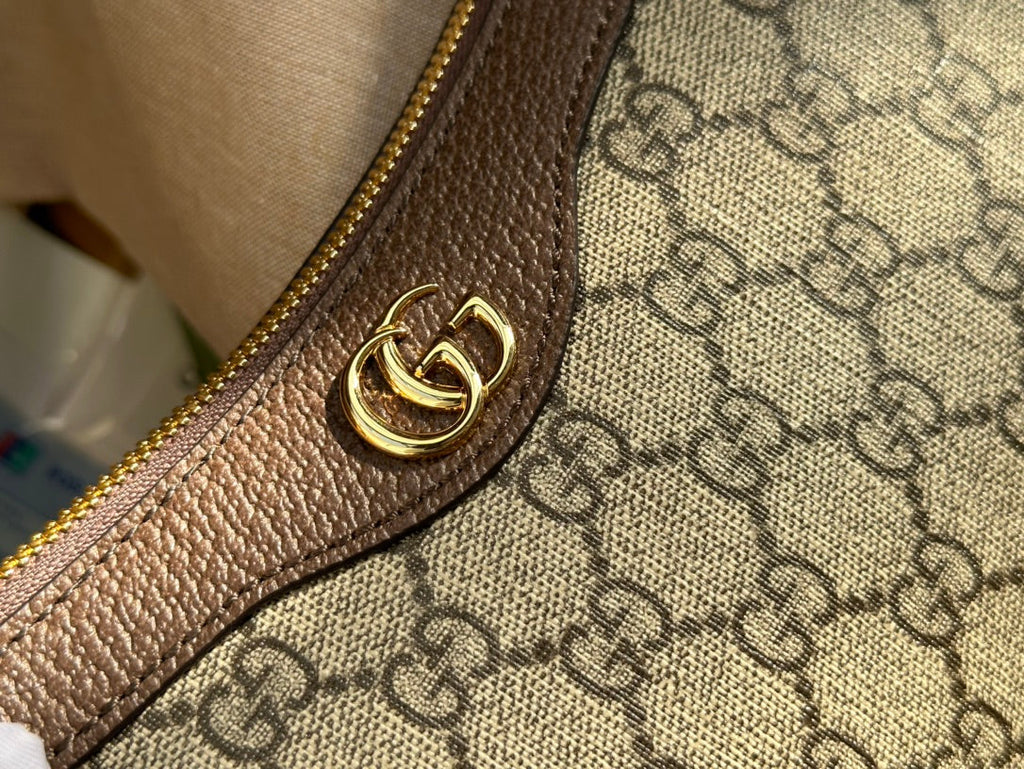 GUCCI OPHIDIA  SMALL 25 HANDBAG BEIGE AND EBONY SUPREME CANVAS