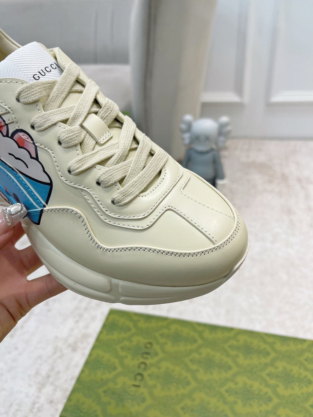 GUCCI RHYTON TRAINER WHITE LAMBSKIN WITH CAT ICON