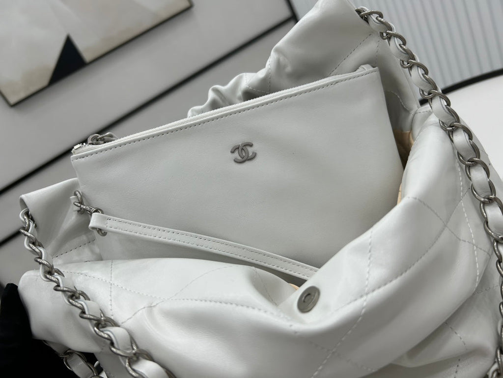 CHANEL MEDIUM 37 HANDBAG IN WHITE CALFSKIN SILVER HARDWARE