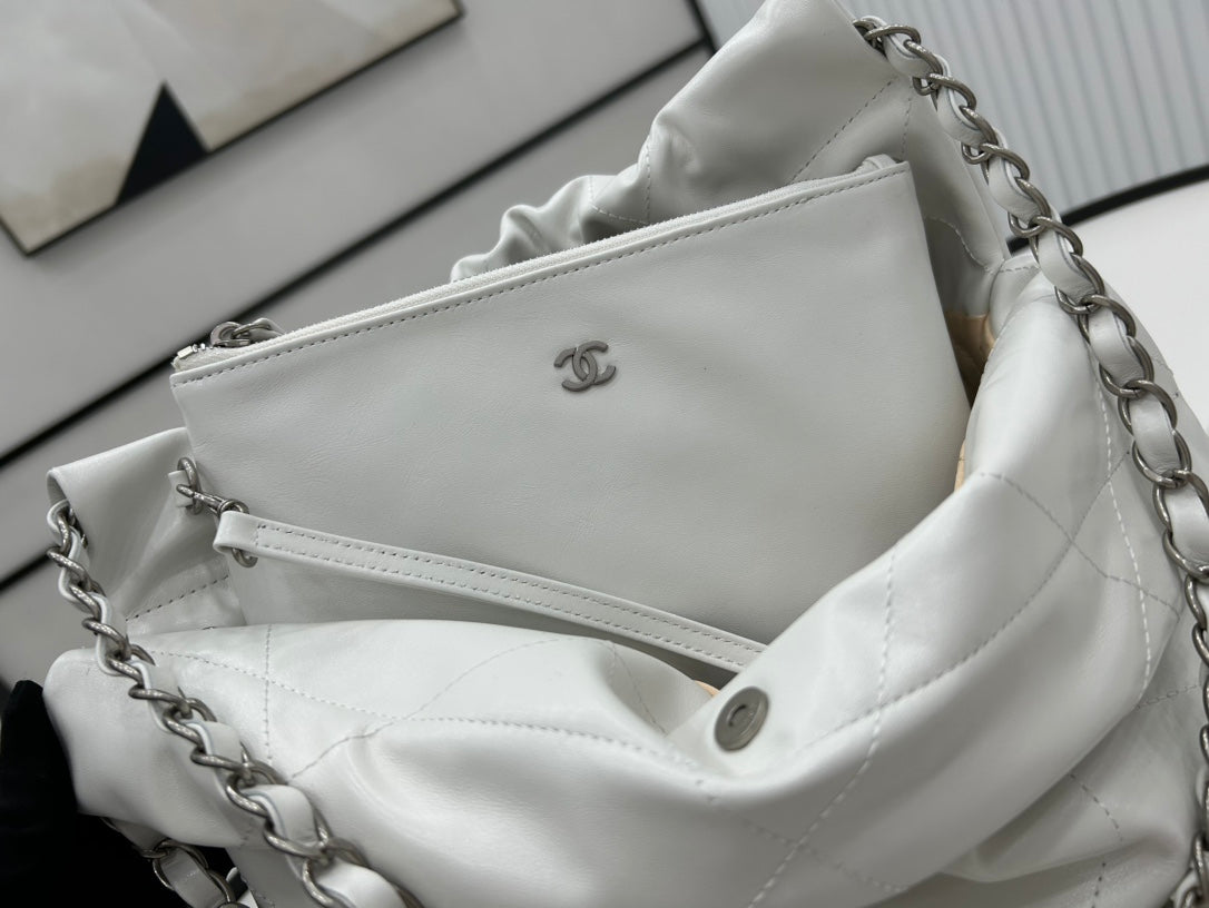CHANEL MEDIUM 37 HANDBAG IN WHITE CALFSKIN SILVER HARDWARE