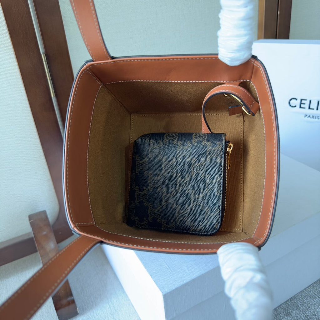 CELINE CUBE BAG 15 IN BLACK TRIOMPHE CANVAS AND BROWN CALFSKIN
