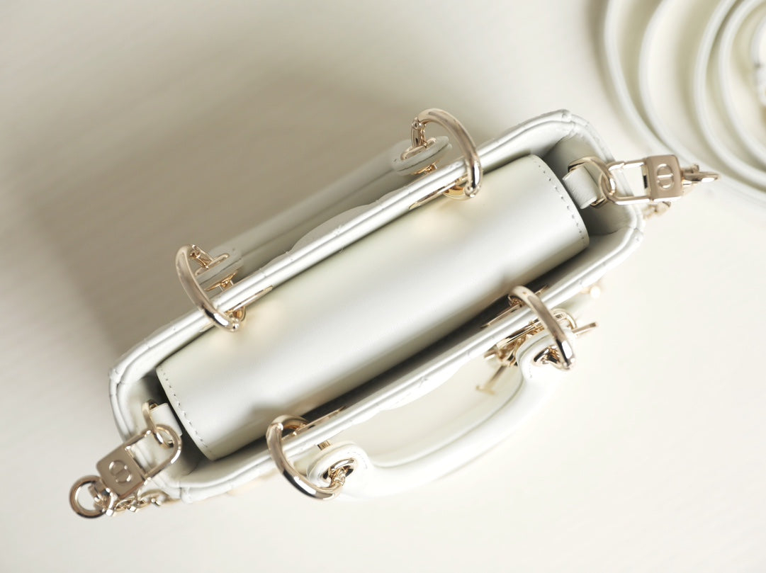 DIOR LADY D-JOY MICRO 16 IN WHITE LAMBSKIN