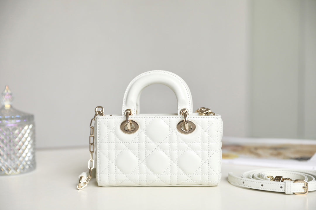DIOR LADY D-JOY MICRO 16 IN WHITE LAMBSKIN