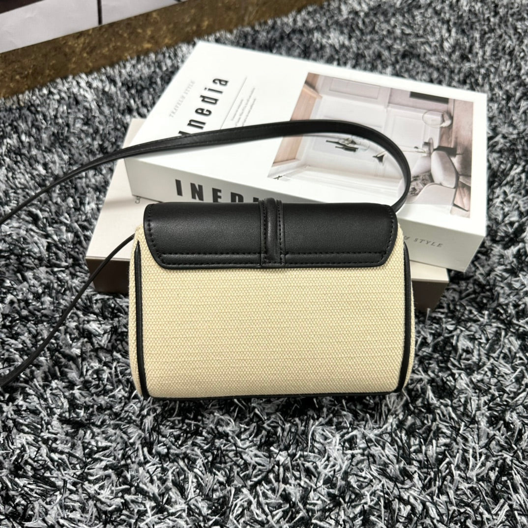 CELINE CLASSIC MINI 18 WHITE BLACK CALFSKIN