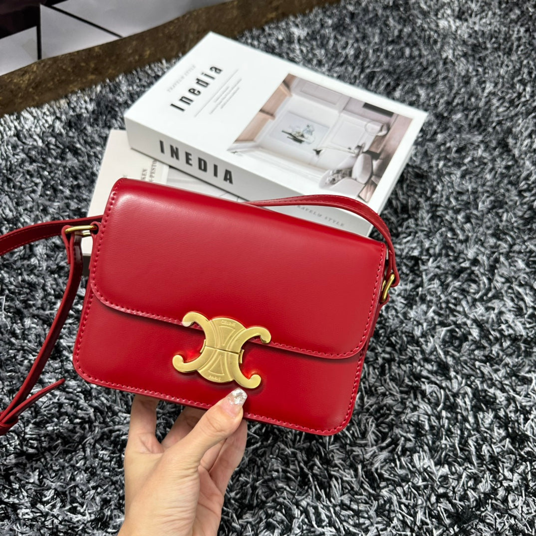 CELINE TRIOMPHE TEEN 18 CHERRY RED COWHIDE LEATHER