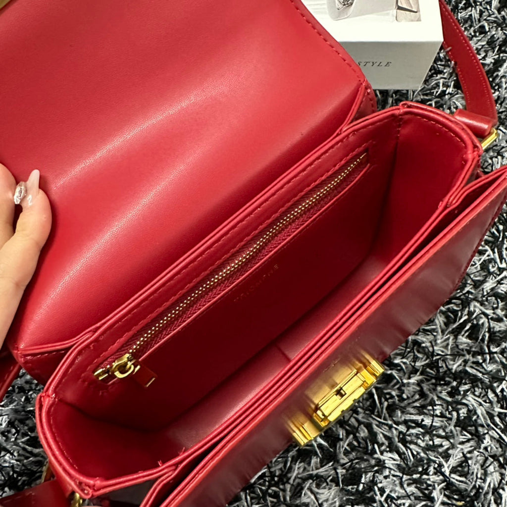 CELINE TRIOMPHE TEEN 18 CHERRY RED COWHIDE LEATHER