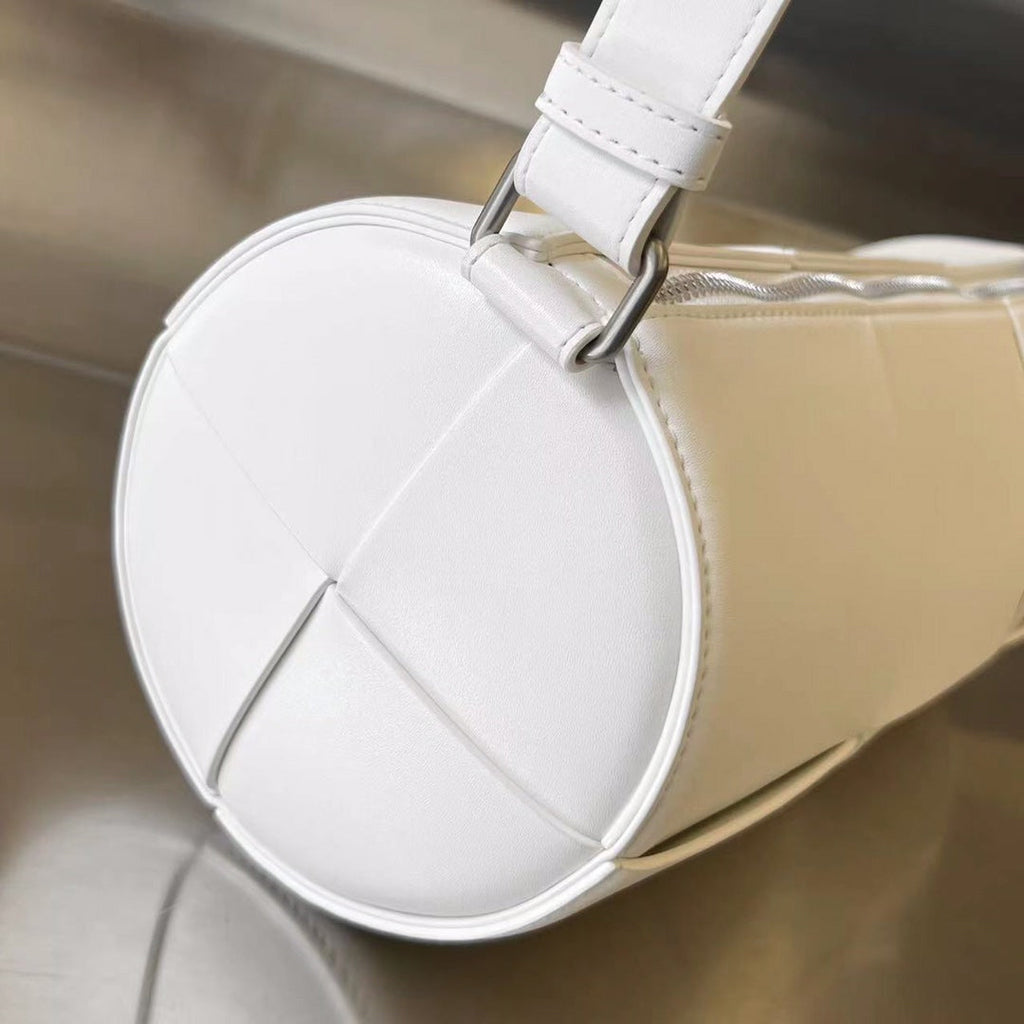BOTTEGA VENETA CYLINDER CASSETTE 30 IN WHITE CALFSKIN