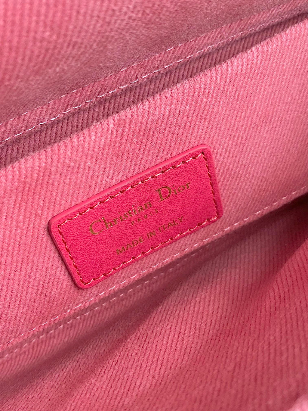 DIOR D-JOY BAG 22 IN HOT PINK MACROCANNAGE DENIM