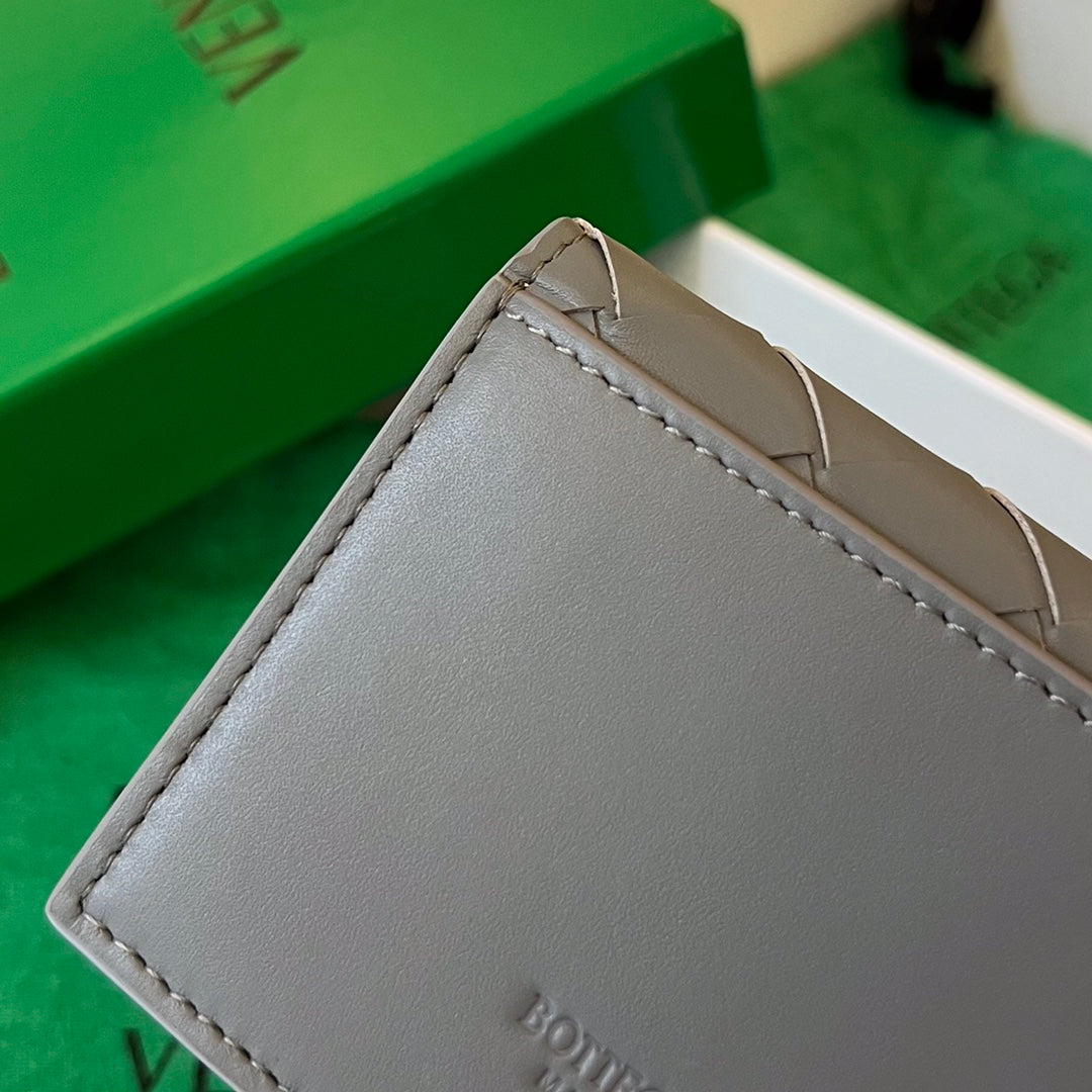 BOTTEGA VENETA INTRECCIATO BUSINESS 11 GRAY CALFSKIN CARD CASE