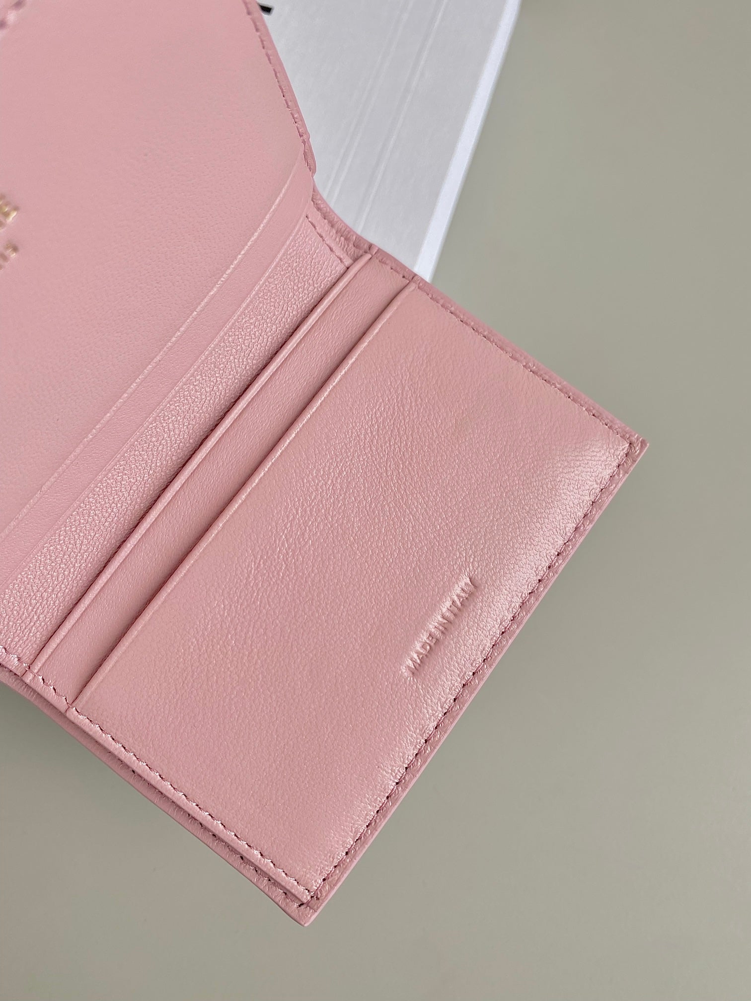CELINE TRIOMPHE 9 WALLET TWO-IN-ONE PINK PASTEL CALFSKIN