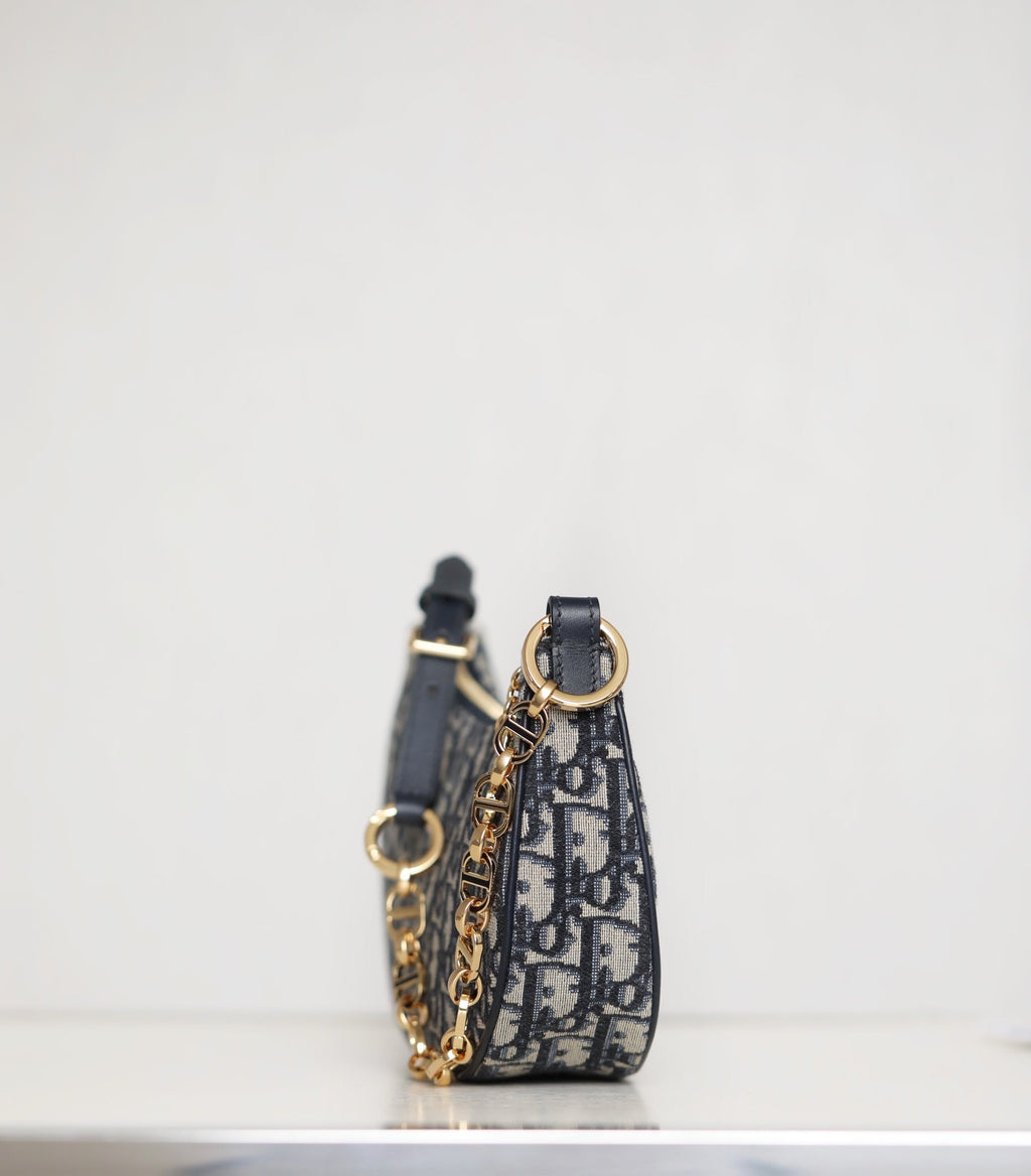 DIOR CD LOUNGE 26 BAG IN BLUE OBLIQUE JACQUARD