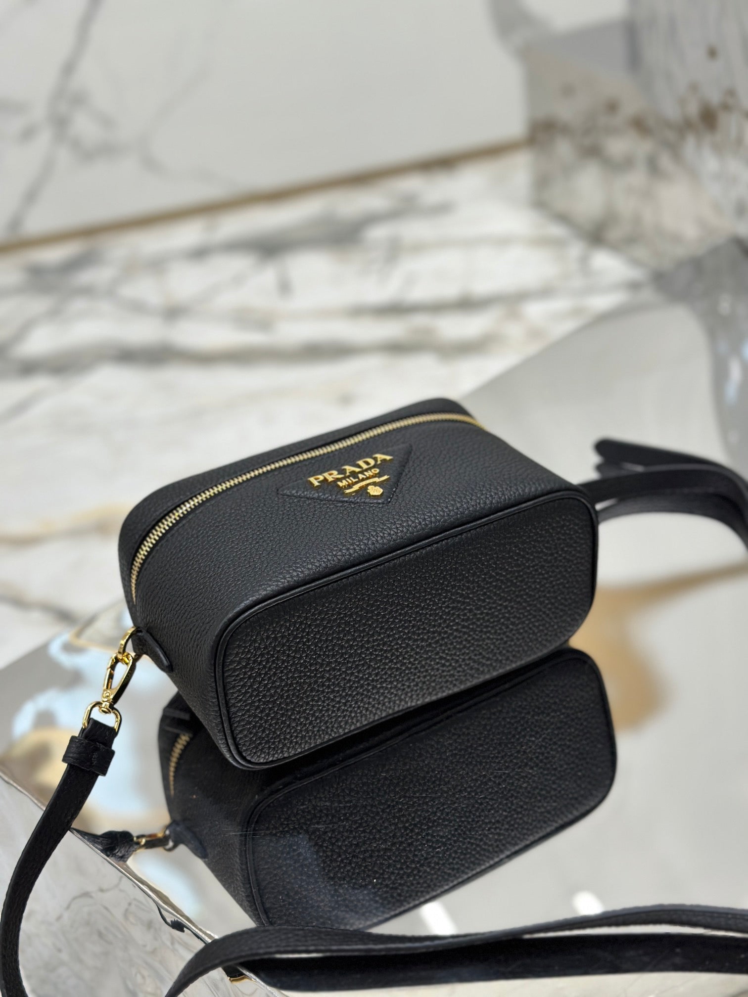 PRADA VANITY CASE 18 IN BLACK GRAINED CALFSKIN GOLD HARDWARE