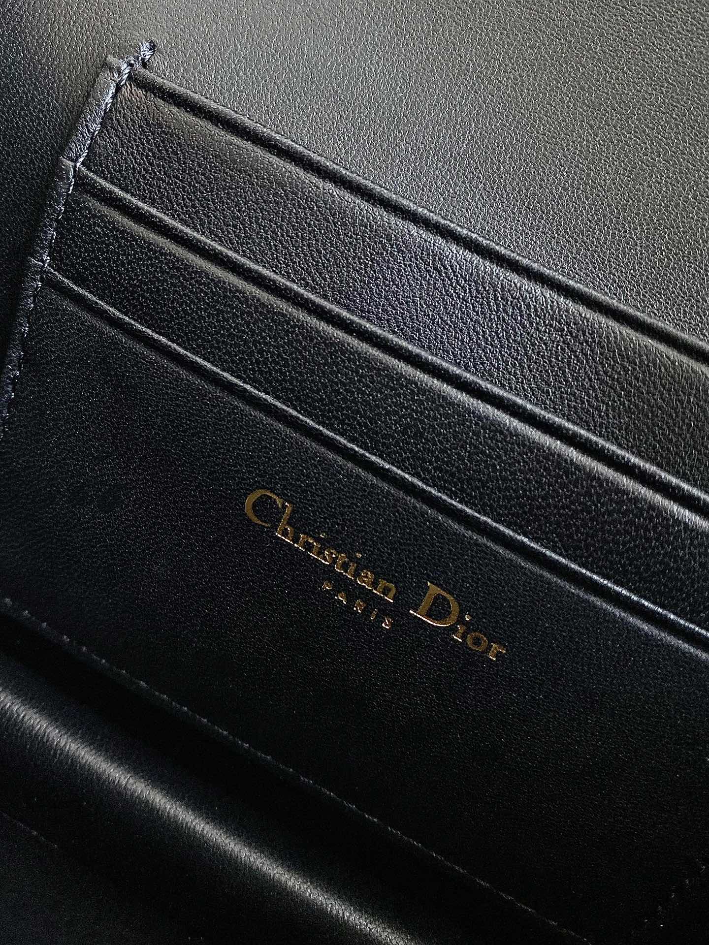 DIOR MINI CHAIN BAG 17 IN BLACK CALFSKIN