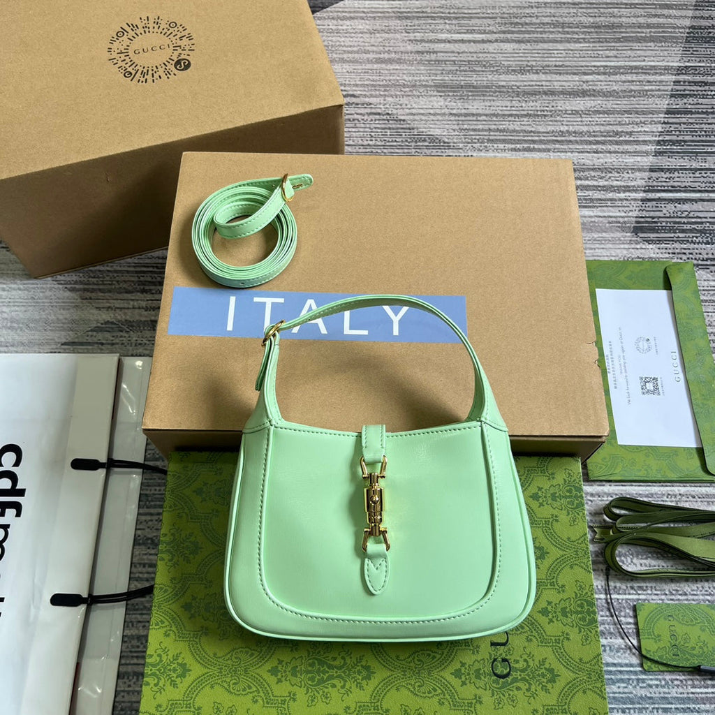 GUCCI JACKIE MINI 19 SHOULDER BAG IN LIGHT GREEN CALFSKIN