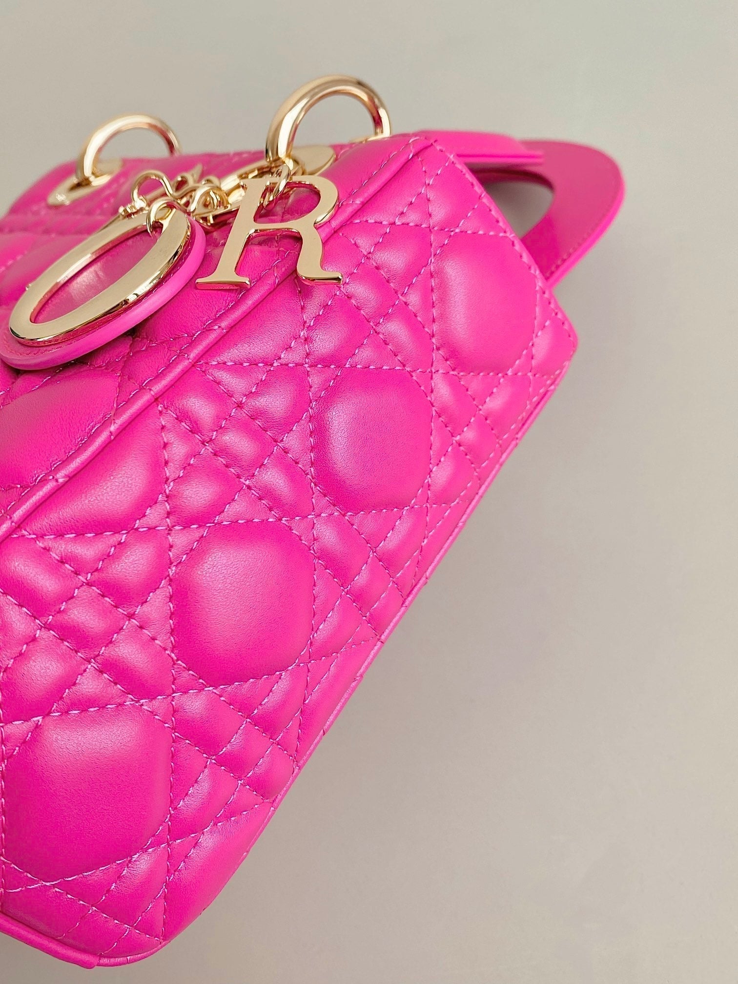 DIOR MEDIUM LADY 20 HANDBAG IN HOT PINK LAMBSKIN