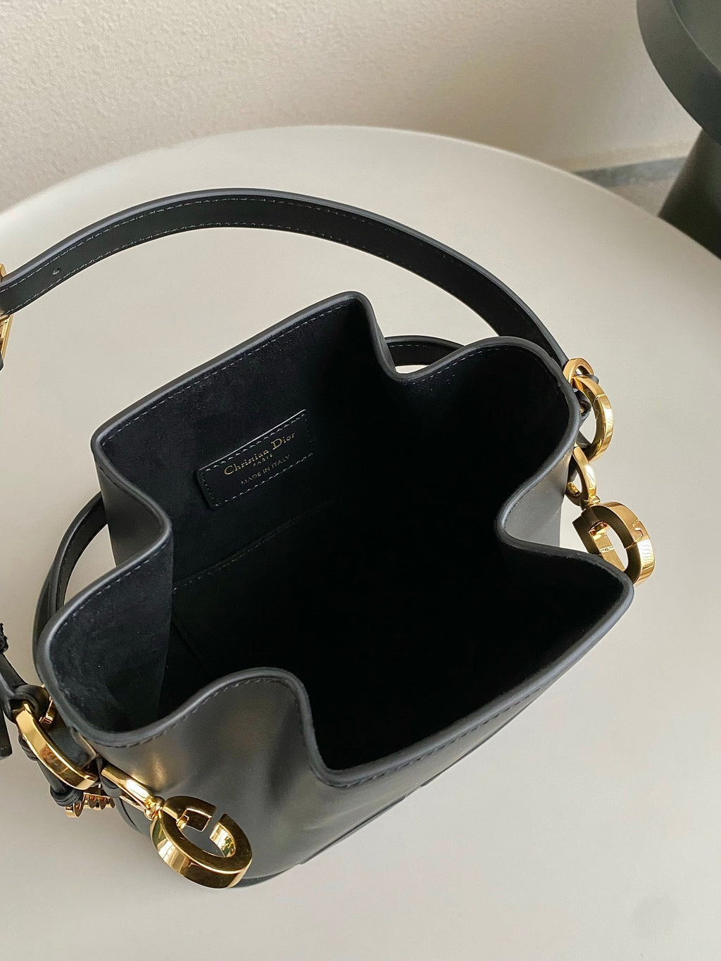 DIOR MEDIUM C'EST 24 IN BLACK CD-EMBOSSED CALFSKIN