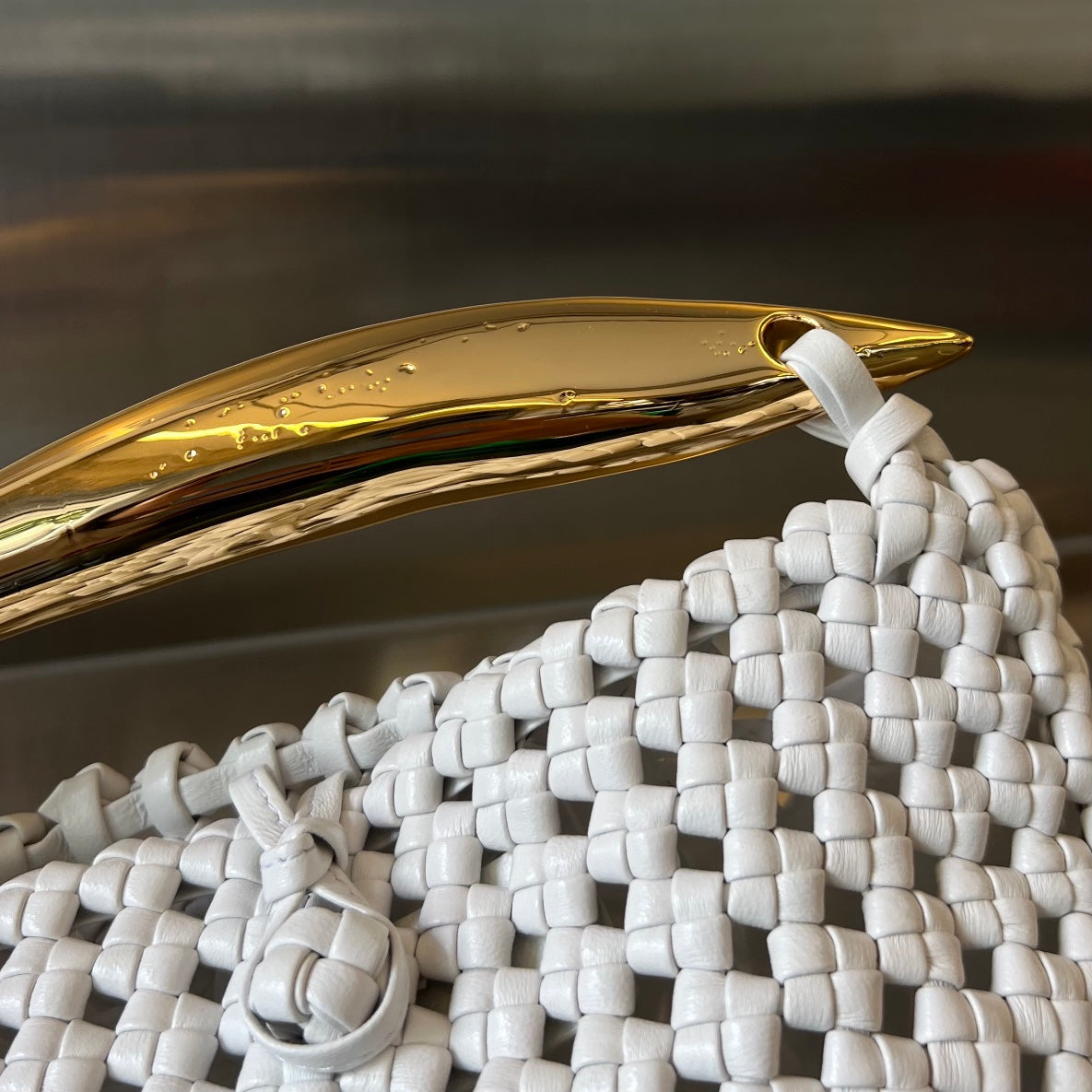 BOTTEGA VENETA SARDINE 29 BAG IN WHITE LAMBSKIN