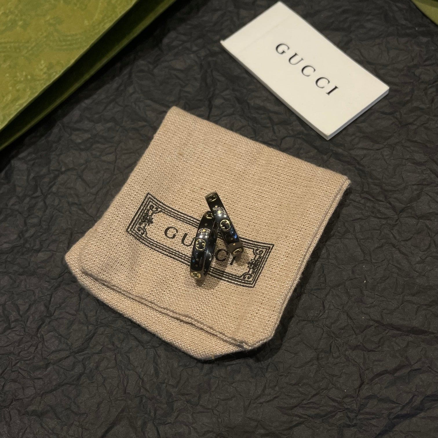18K Double Gucci Icon Black Corundum Ring