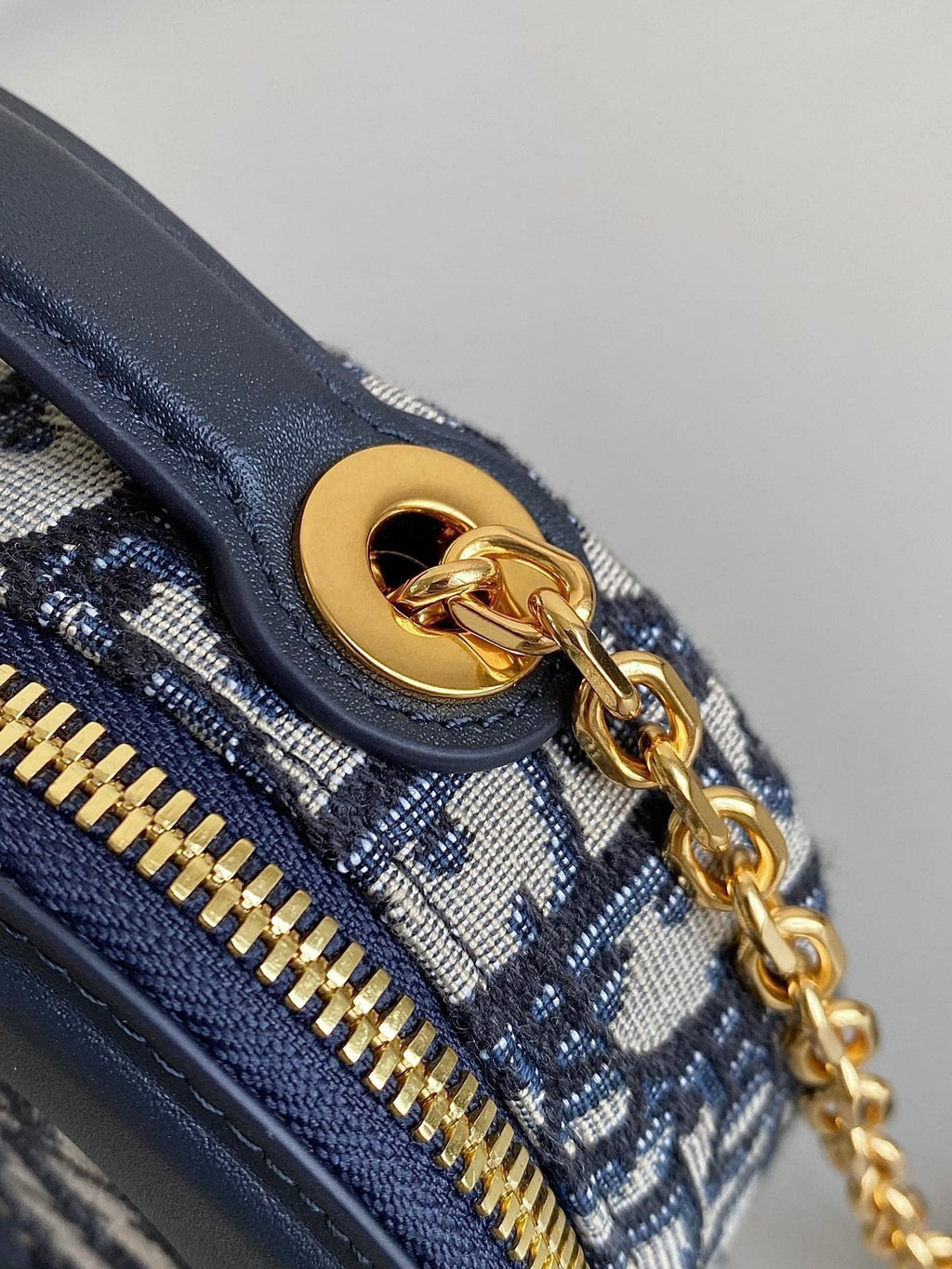 DIOR SIGNATURE 18 OVAL BAG IN BLUE OBLIQUE JACQUARD