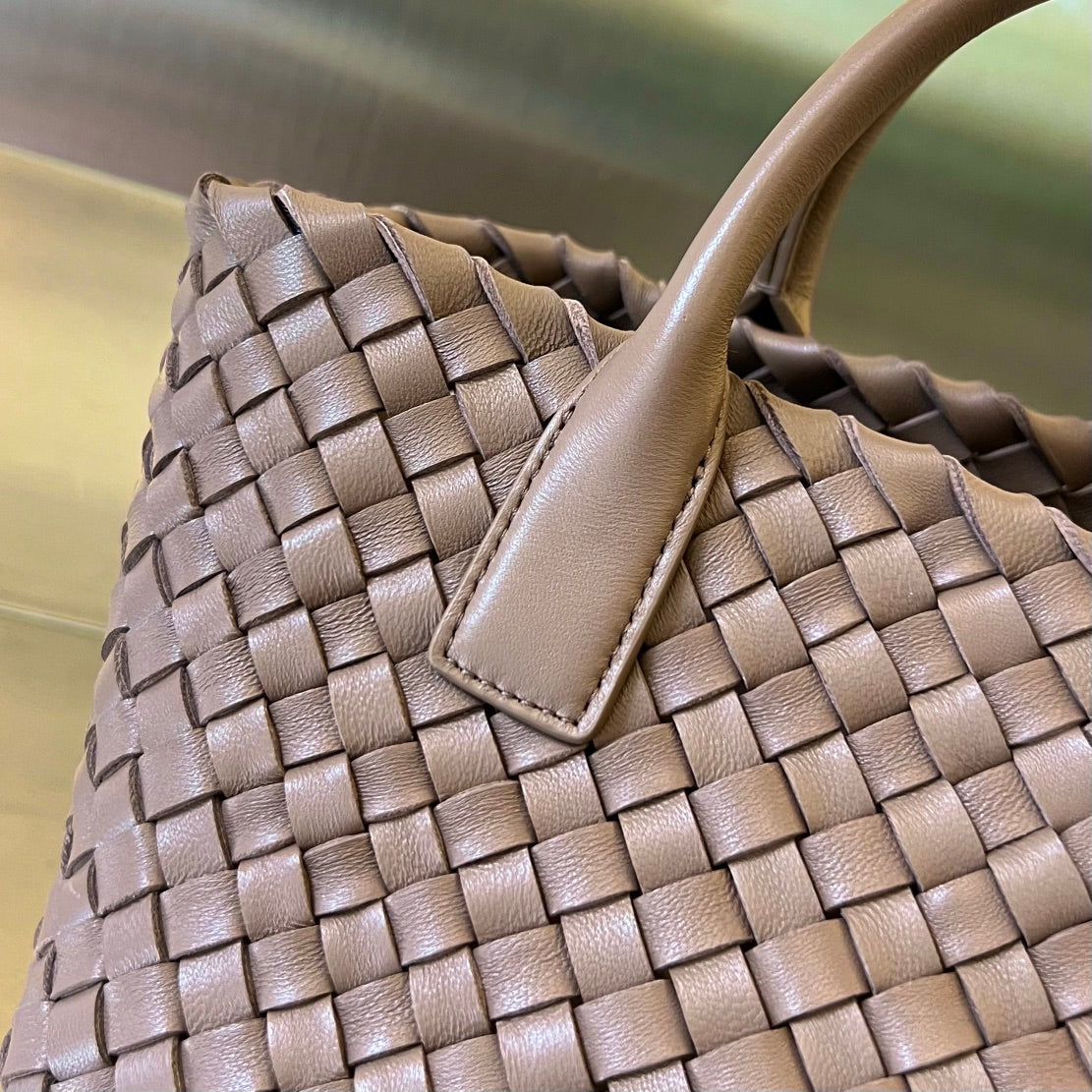 BOTTEGA VENETA MINI CABAT 20 IN SADDLE BROWN LAMBSKIN