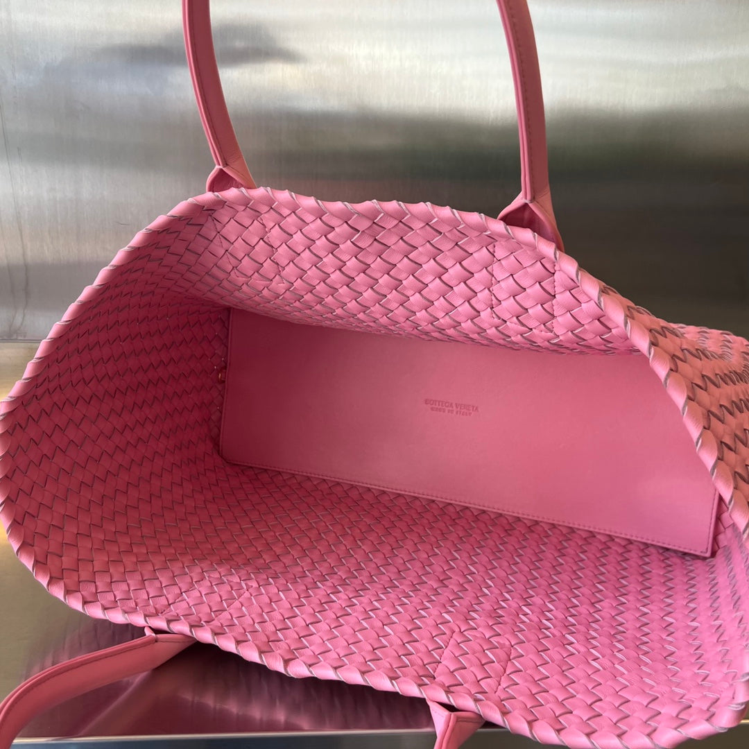 BOTTEGA VENETA LARGE CABAT 51 IN FLAMINGO PINK LAMBSKIN