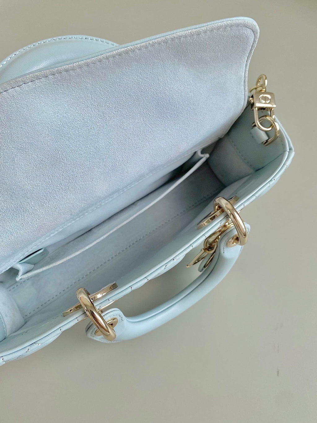 DIOR D-JOY BAG 22 IN LIGHT BLUE LAMBSKIN