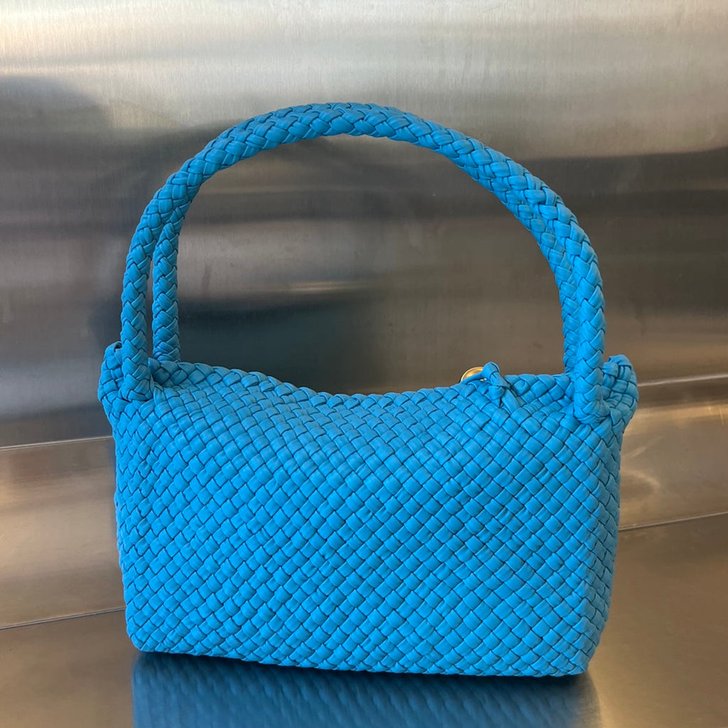 TOSCA 27 BAG IN AZURE BLUE CALFSKIN